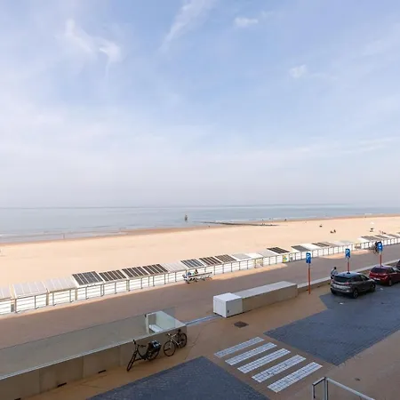 Apartment Charming With Frontal Seaview