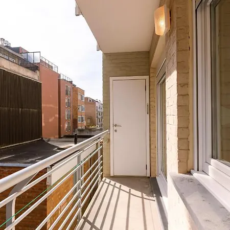 Charming With Frontal Seaview Apartment